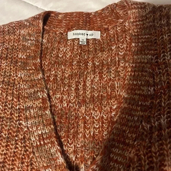 hooked up V-Neck Sweater - Size Small - Picture 6 of 6